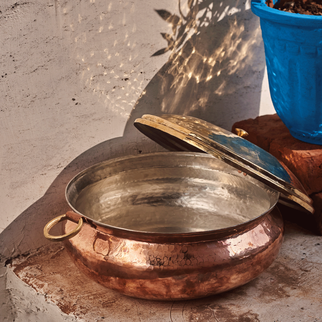 Indian Traditional Pure Copper Lagan Handi Chaffing Dish Pan For Cookware